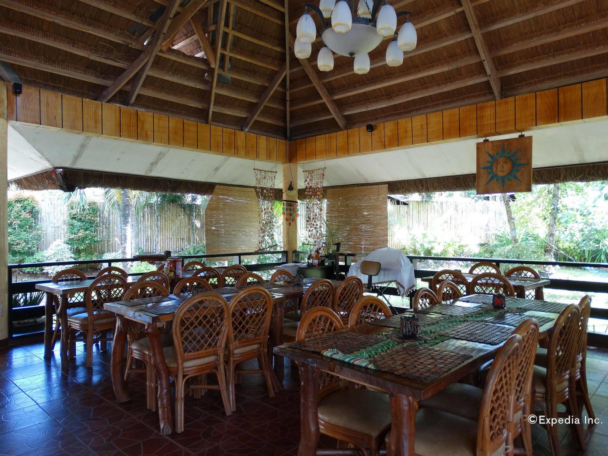 Veraneante Resort Panglao Exterior photo