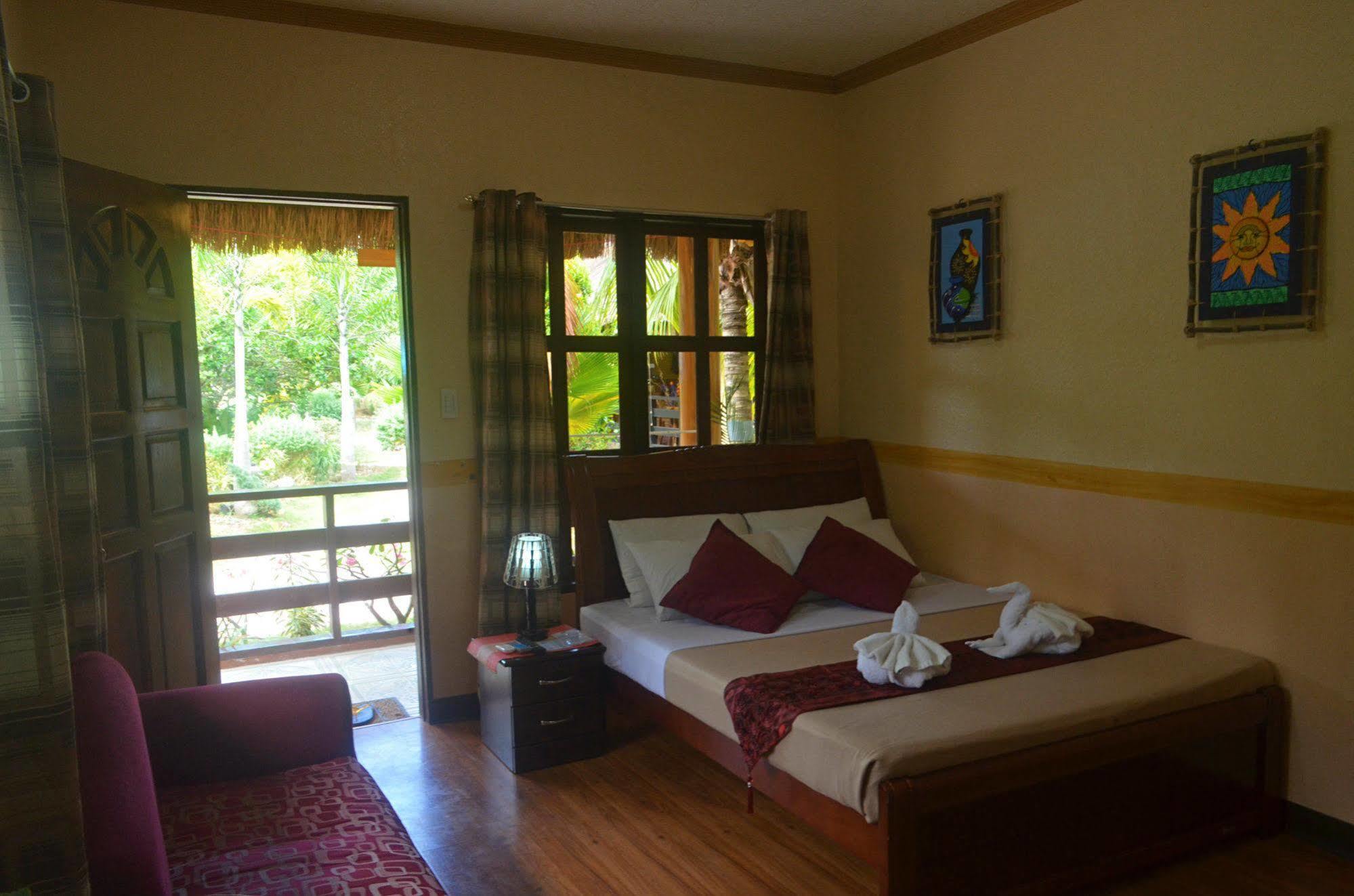 Veraneante Resort Panglao Exterior photo